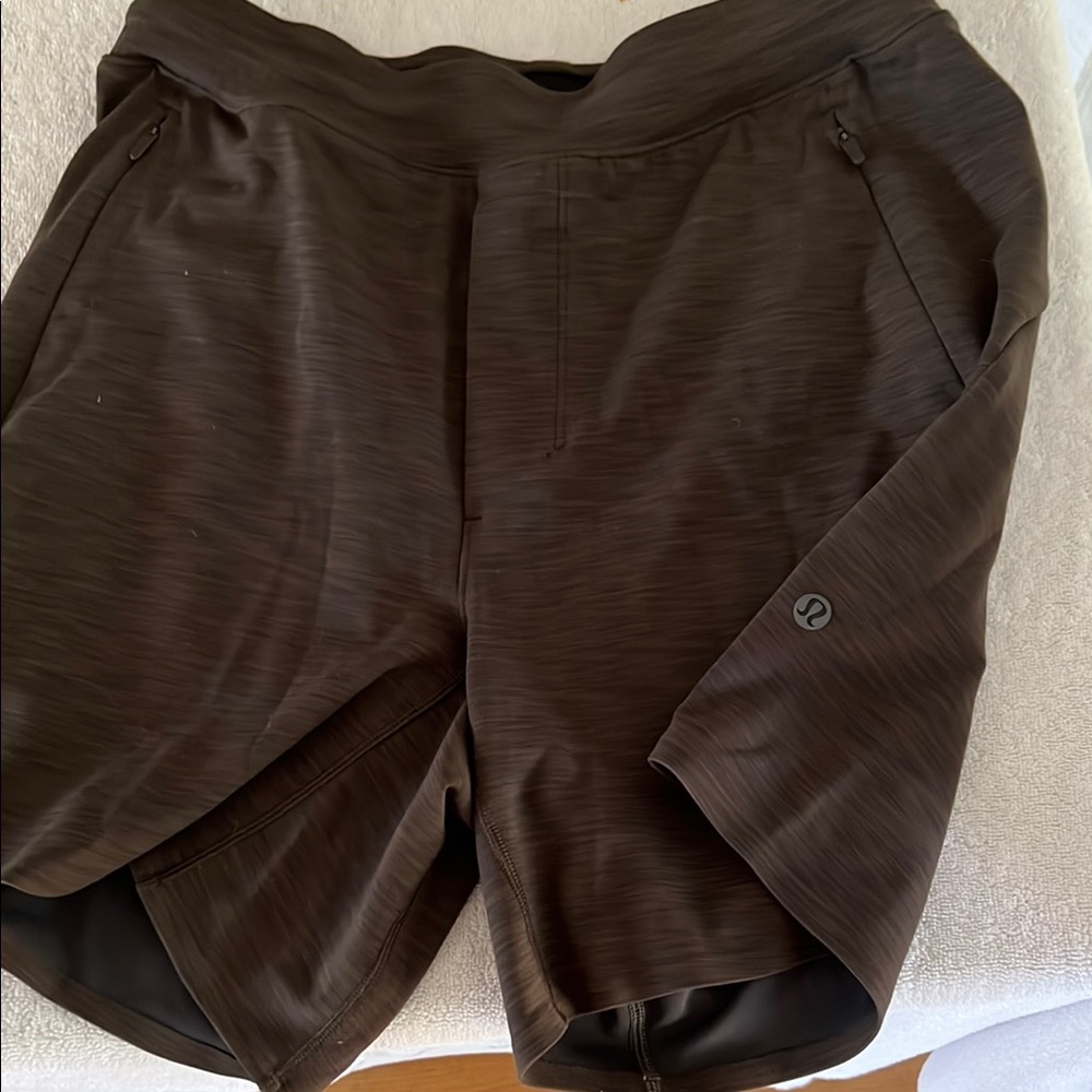 lululemon athletica Brown Athletic Shorts Olive green dark